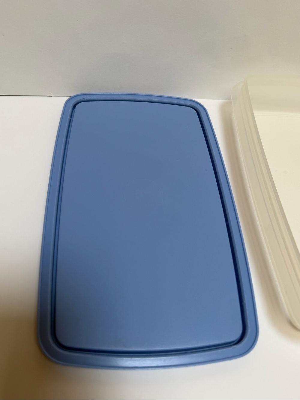 3/$20 Tupperware Food Container EUC - Picture 4 of 8